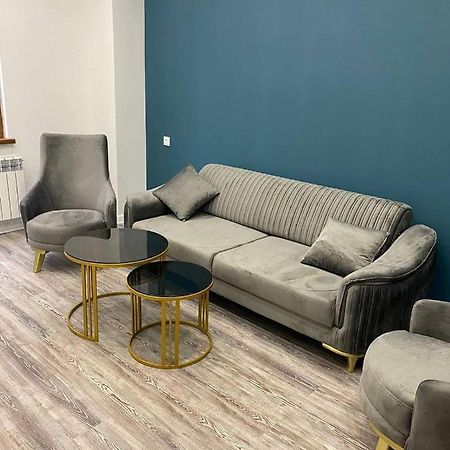 Galstyans Hotel Evn Airport P'arak'ar Dış mekan fotoğraf